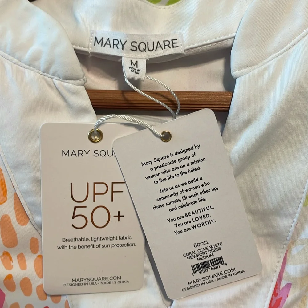 SOLD. New Mary Square Newport Dress Coral Cove White UPF 50 size Medium - Picture 12 of 16